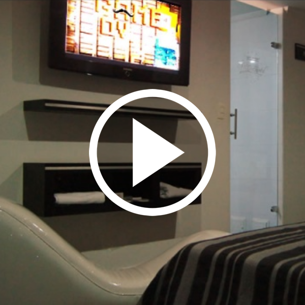 MOTEL CON DECORACIÓN