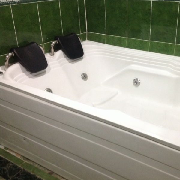 SUITE CON JACUZZI    en Motel 