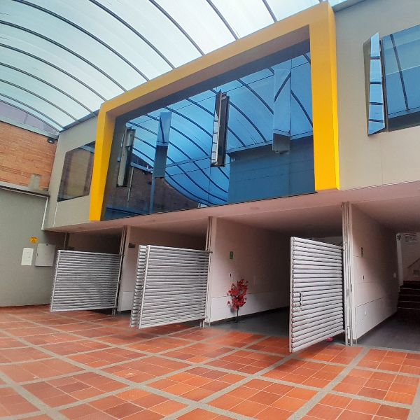 CABAñA SENCILLA en Motel 