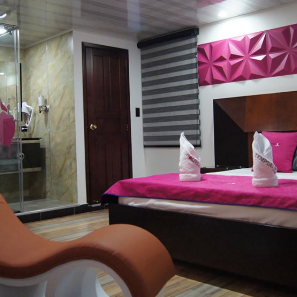SUITE CON JACUZZI  en Motel 