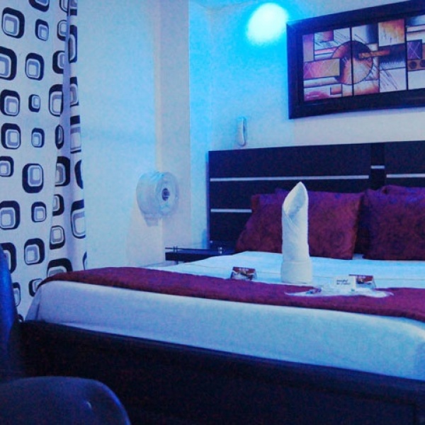 HABITACIóN SENCILLA  en Motel 