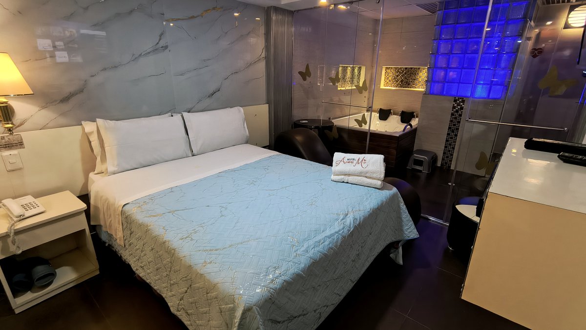 suite jacuzzi galaxi love