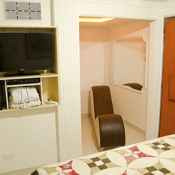 SUITE KISS AND LOVE  en Motel 