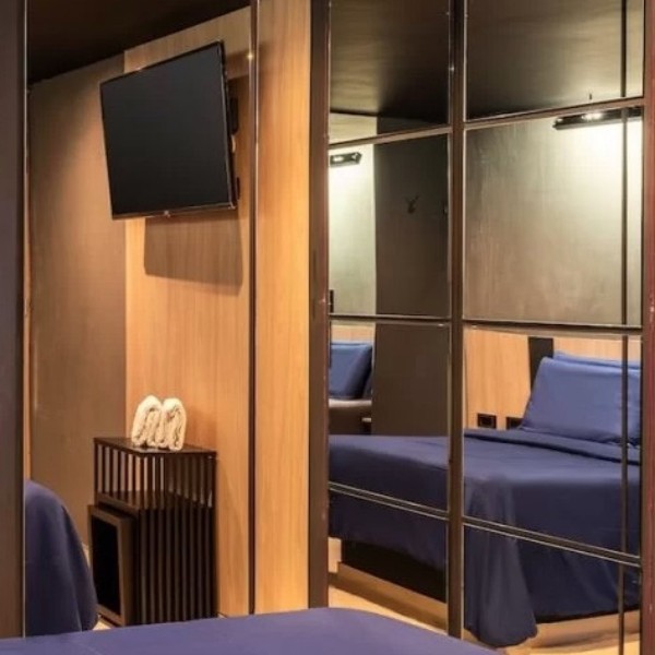 HABITACIóN MODERNA  en Motel 