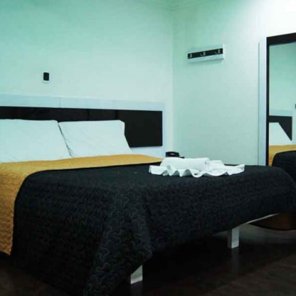 SUITE SENCILLA en Motel 