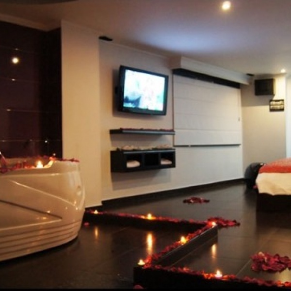 SUITE SAUNA Y JACUZZI en Motel 