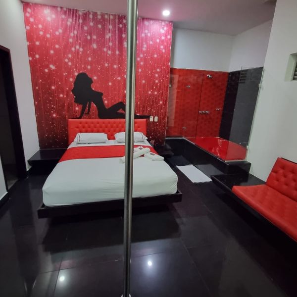 HABITACION CON JACUZZI en Motel 